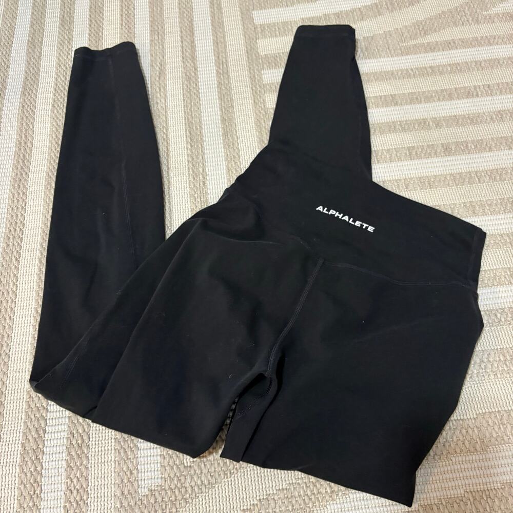 Alphalete Athletics Women's Medium Basic Black Leggings